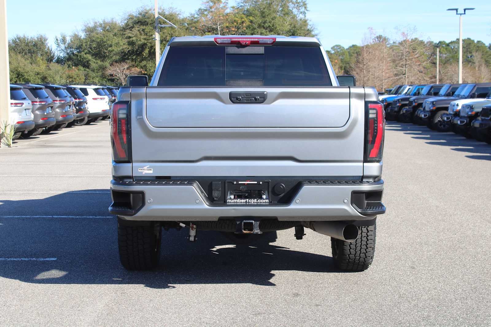 2024 GMC Sierra 2500HD 4WD Crew Cab Standard Bed AT4