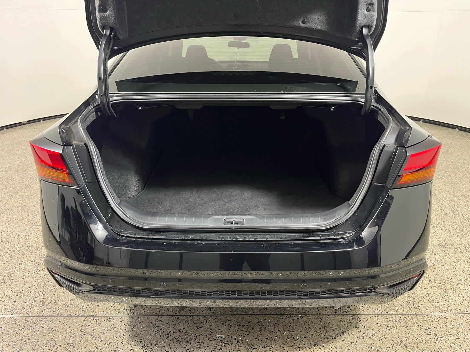 2024 Nissan Altima S FWD