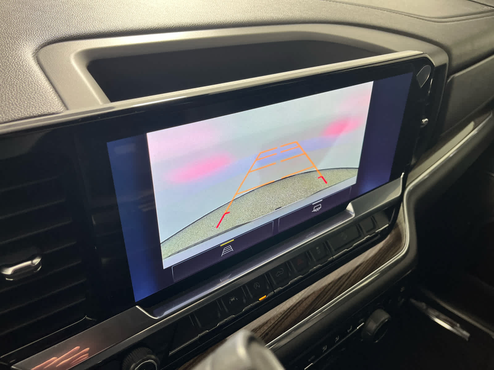 2024 Chevrolet Silverado 1500 4WD Crew Cab Short Bed LT