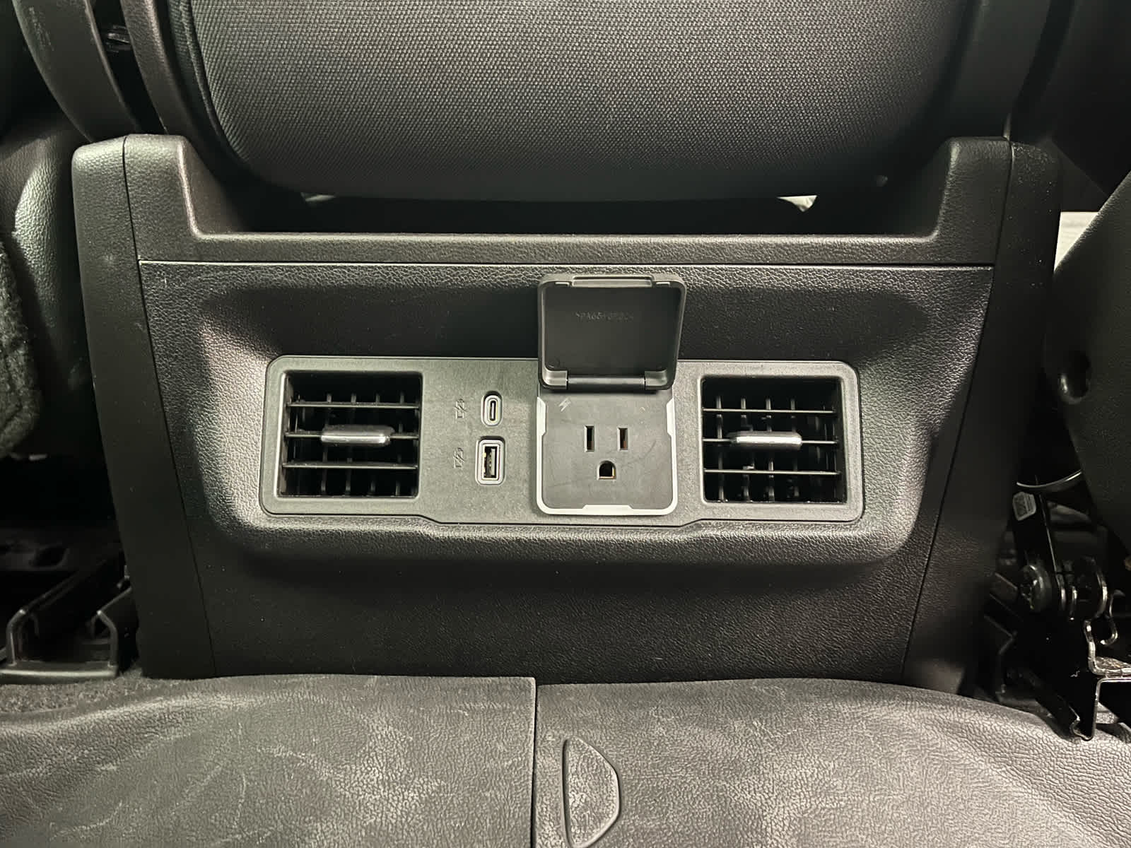 2024 Chevrolet Silverado 1500 4WD Crew Cab Short Bed LT