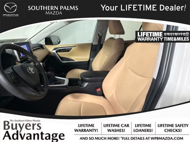 2024 Toyota RAV4 LE