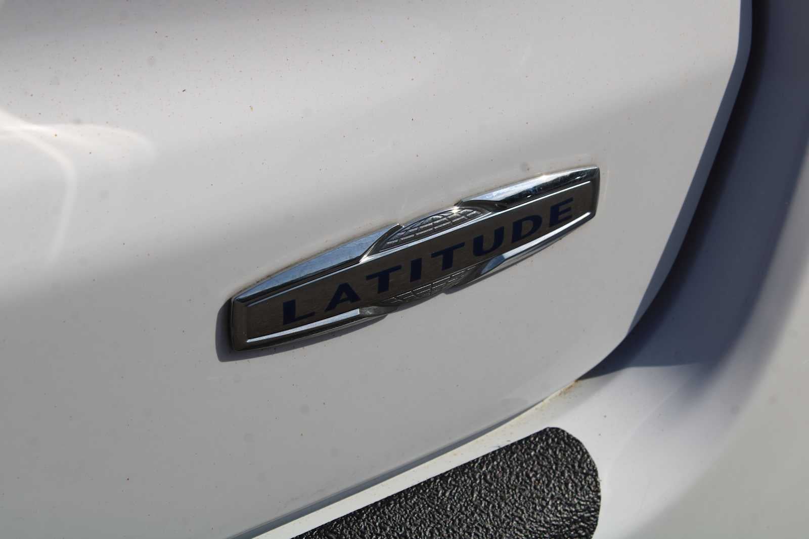 2022 Jeep Compass Latitude FWD