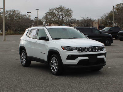 2022 Jeep Compass Latitude Lux 4x4