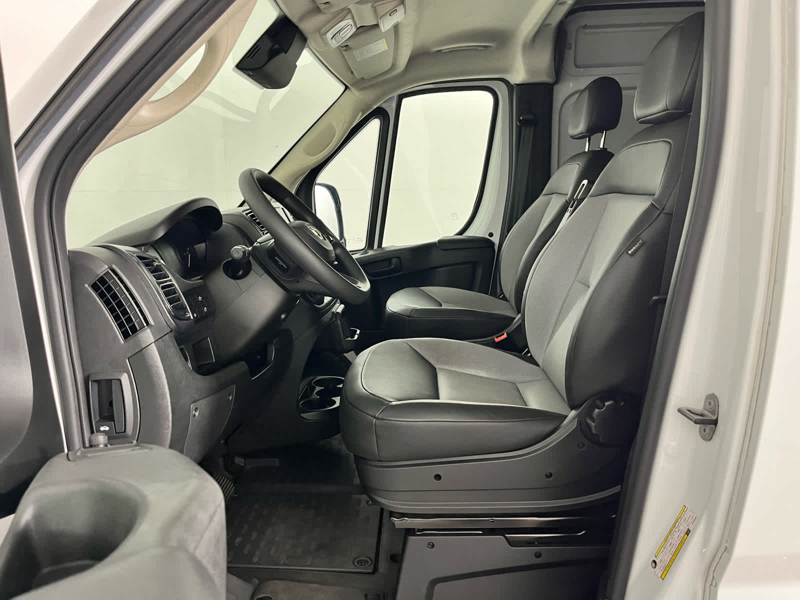 2025 RAM ProMaster Tradesman