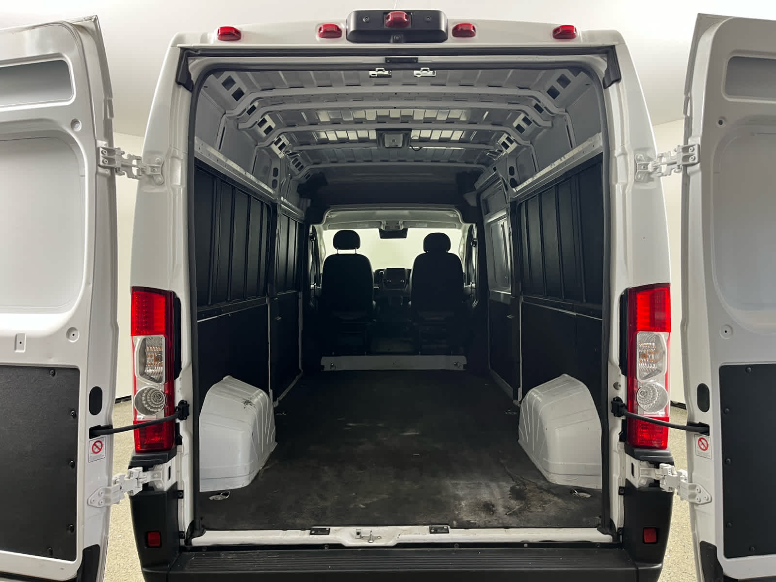 2025 RAM ProMaster Tradesman