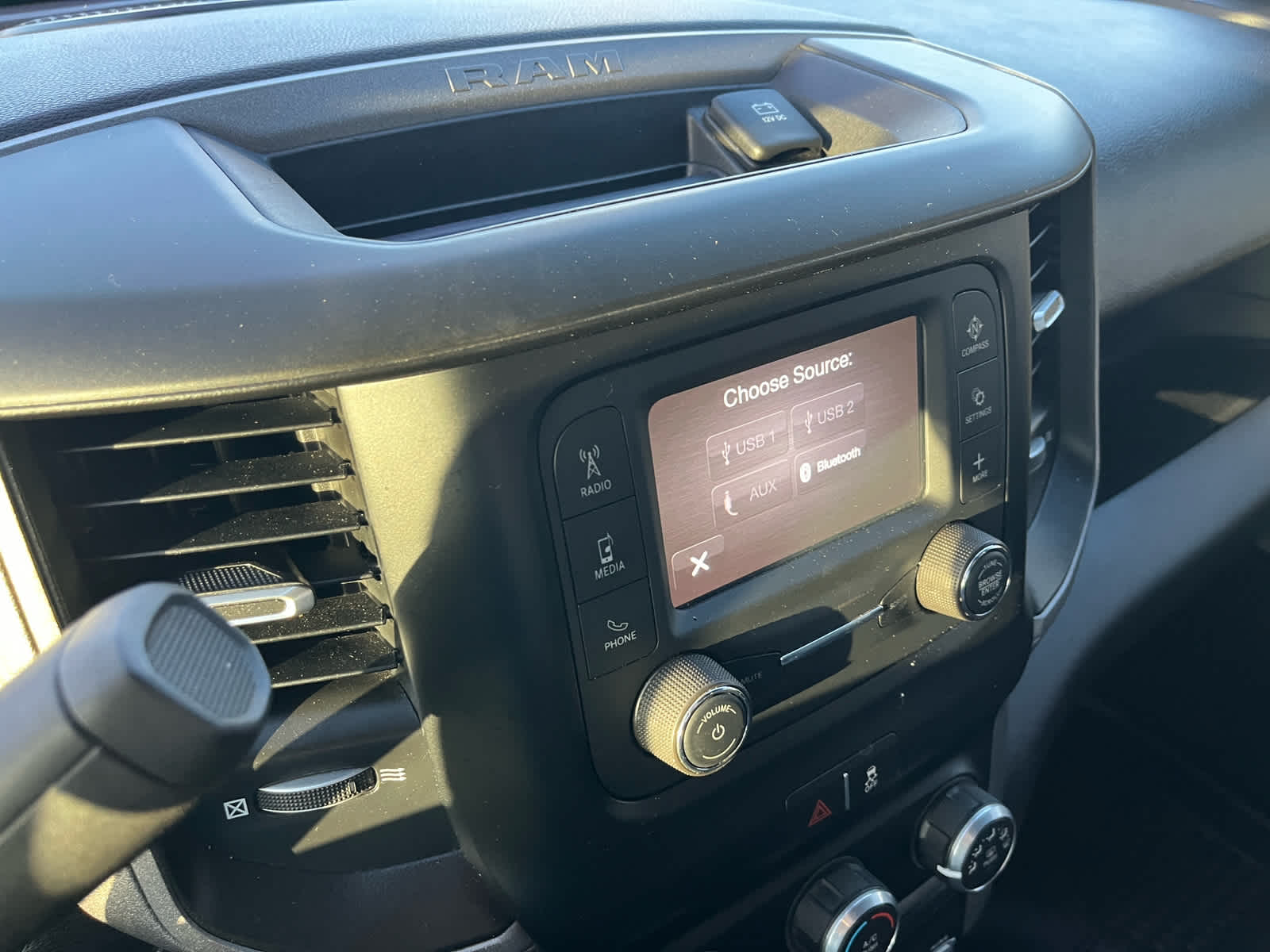 2024 RAM 2500 Tradesman Crew Cab 4x4 8' Box