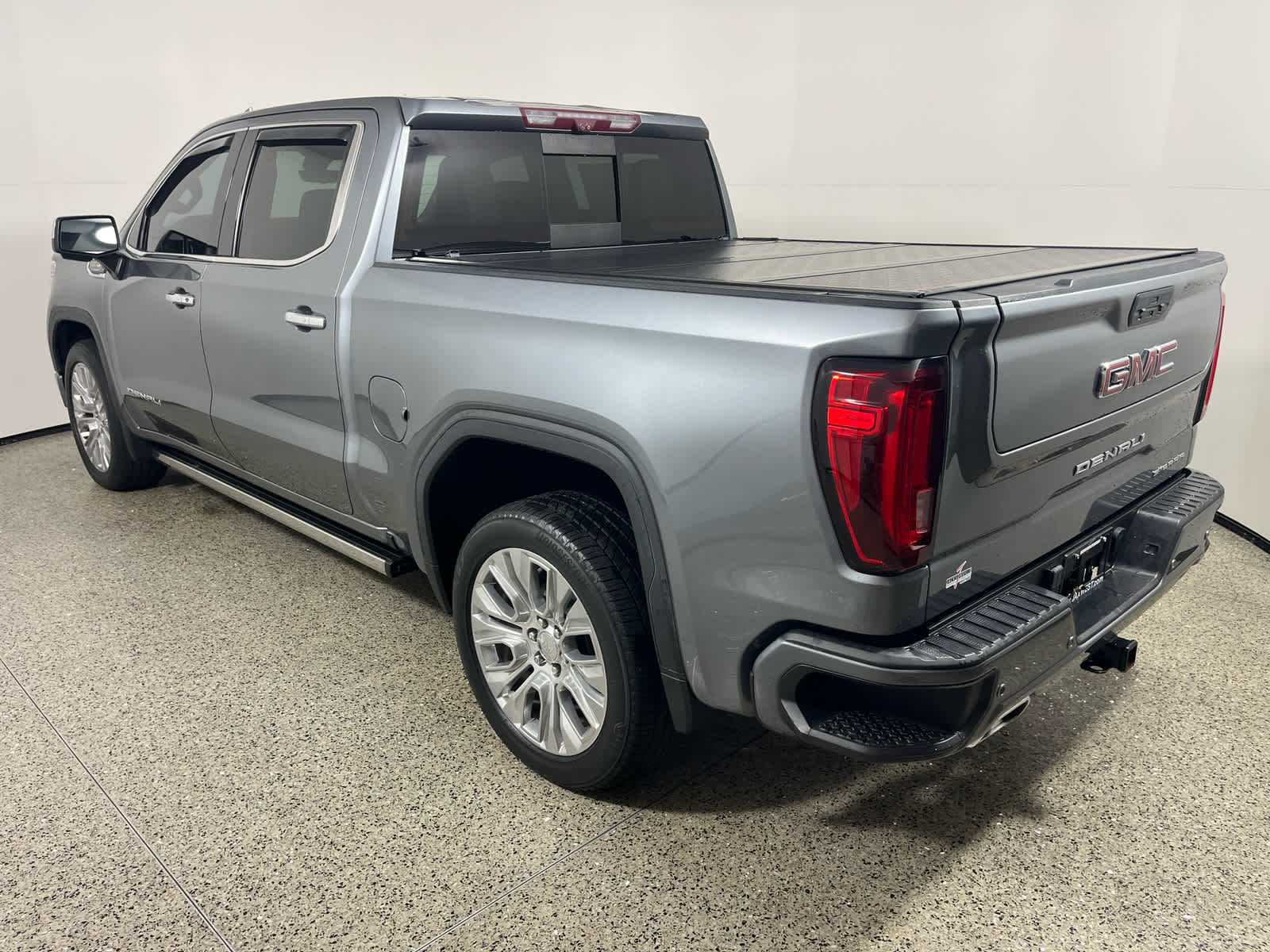2021 GMC Sierra 1500 4WD Crew Cab Short Box Denali