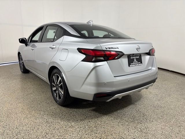 2024 Nissan Versa 1.6 SV
