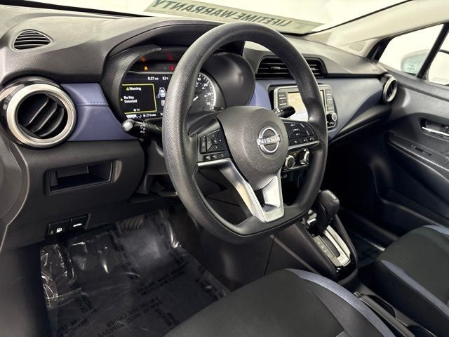 2024 Nissan Versa 1.6 SV