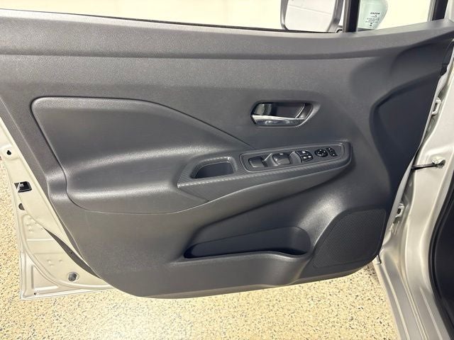 2024 Nissan Versa 1.6 SV