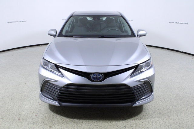2022 Toyota Camry Hybrid LE