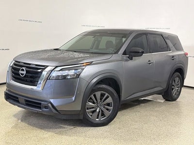 2023 Nissan Pathfinder S
