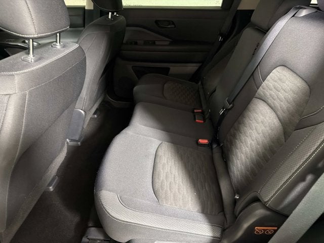 2023 Nissan Pathfinder S
