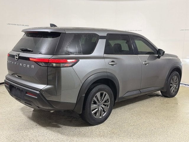 2023 Nissan Pathfinder S