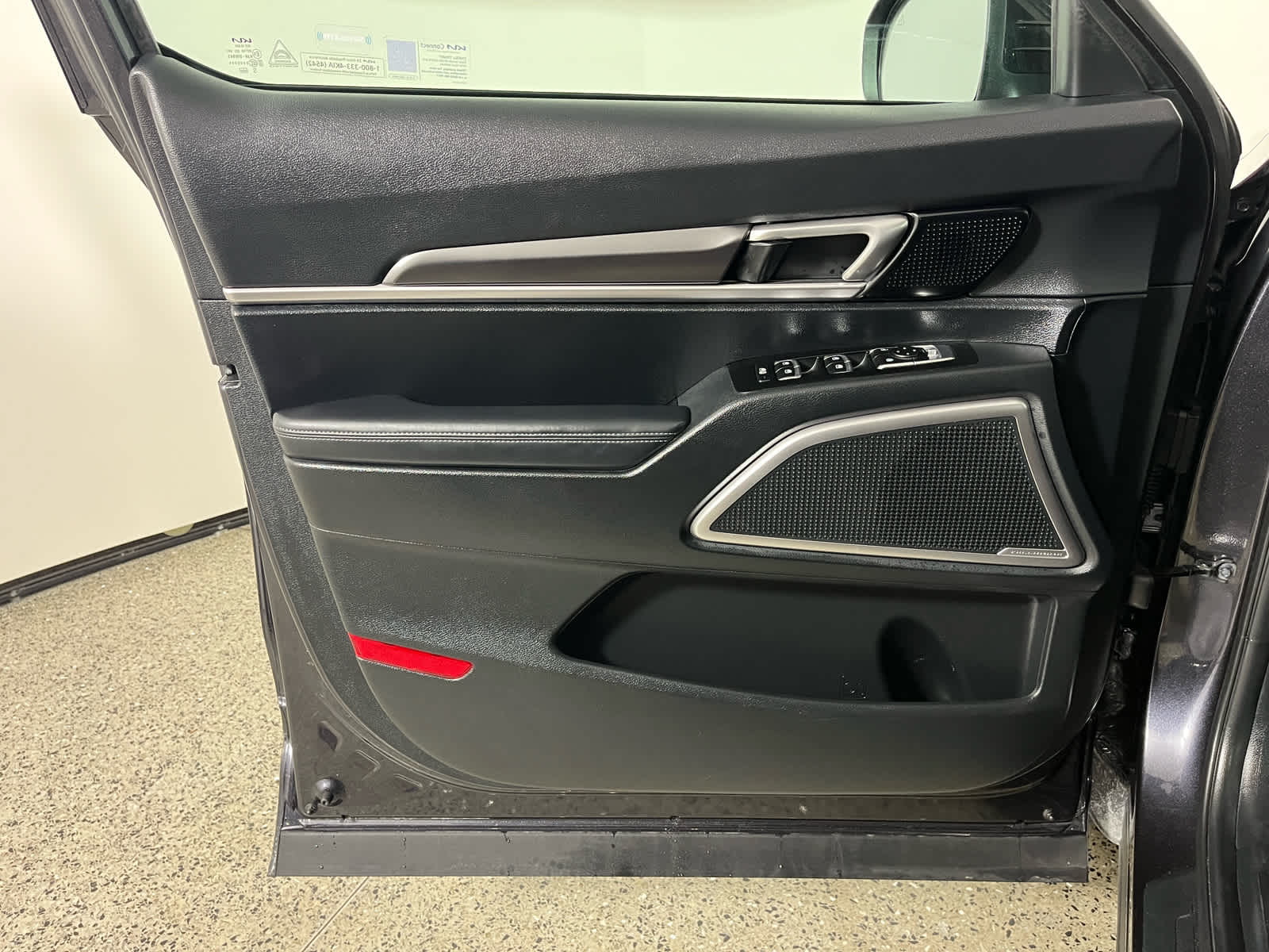 2025 Kia Telluride LX