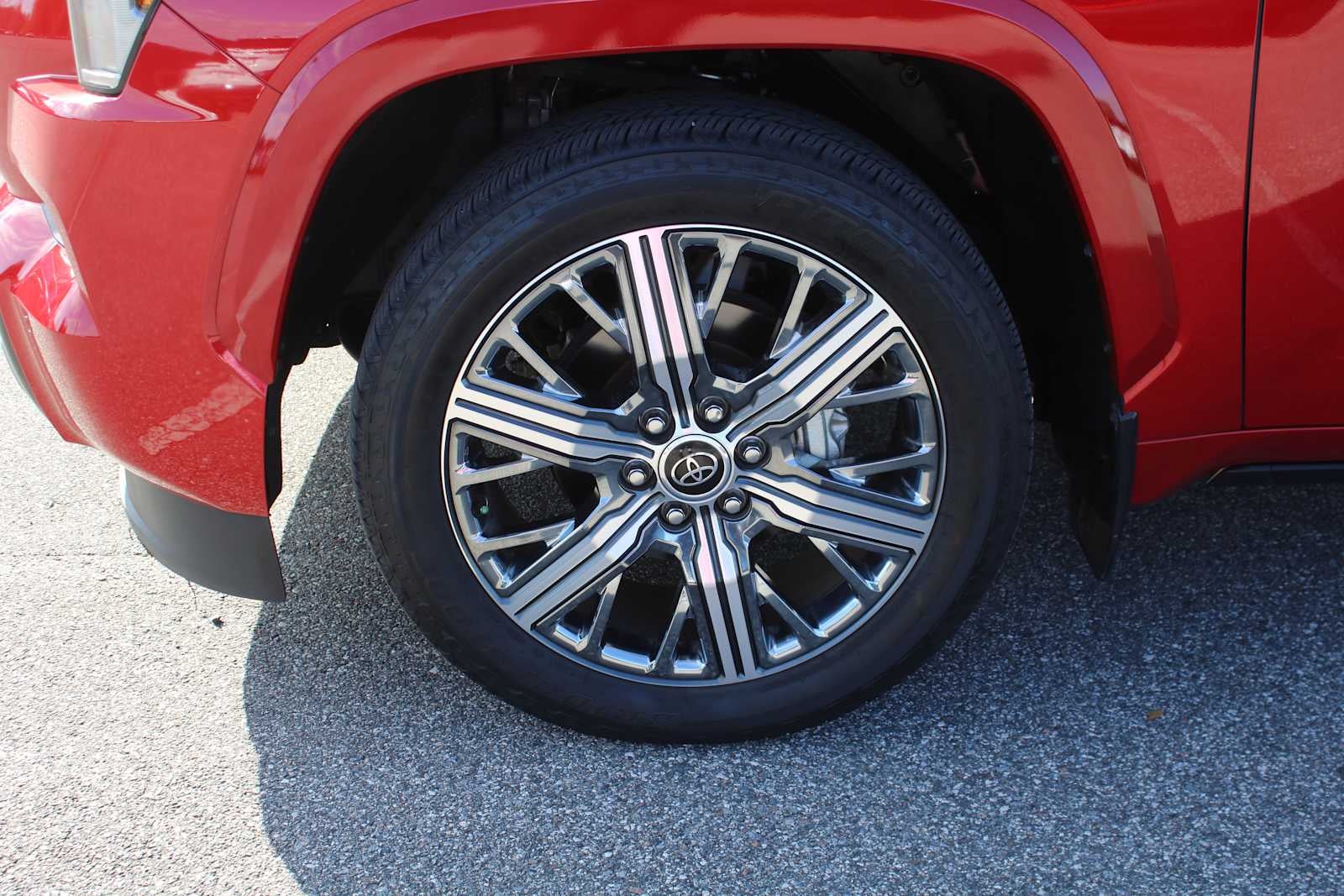 2024 Toyota Sequoia Capstone