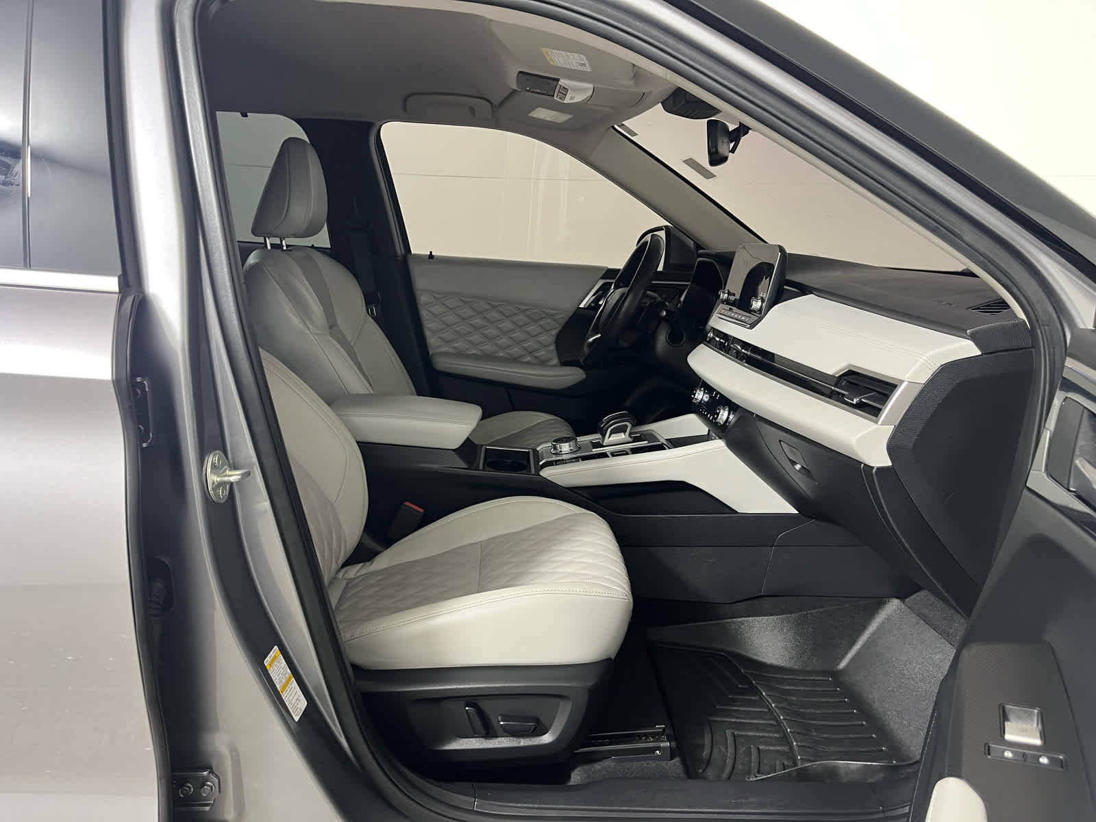 2023 Mitsubishi Outlander SEL 2.5 2WD