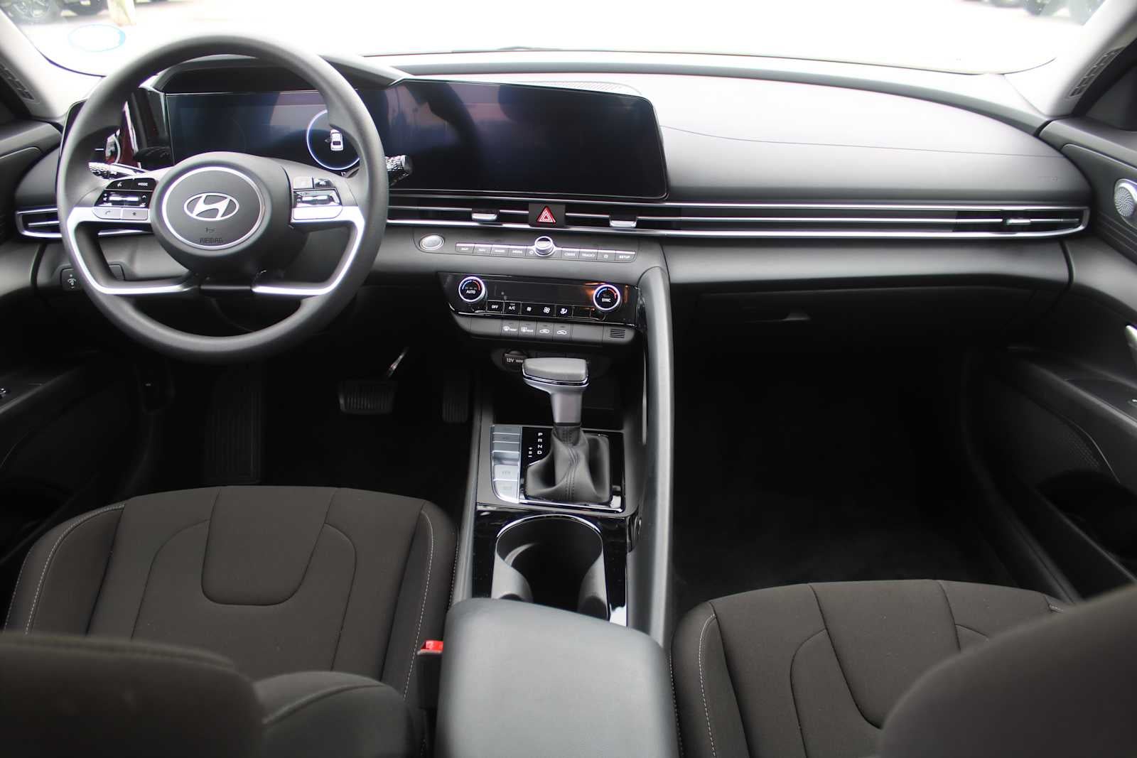 2024 Hyundai Elantra Hybrid Blue