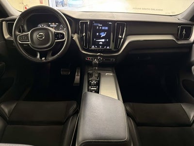 2018 Volvo XC60 R-Design