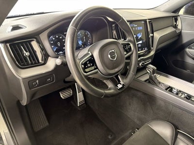 2018 Volvo XC60 R-Design