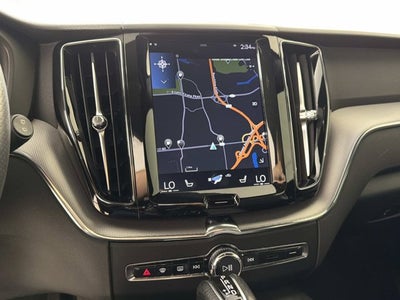 2018 Volvo XC60 R-Design