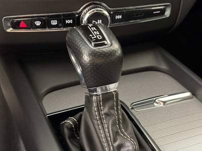 2018 Volvo XC60 R-Design