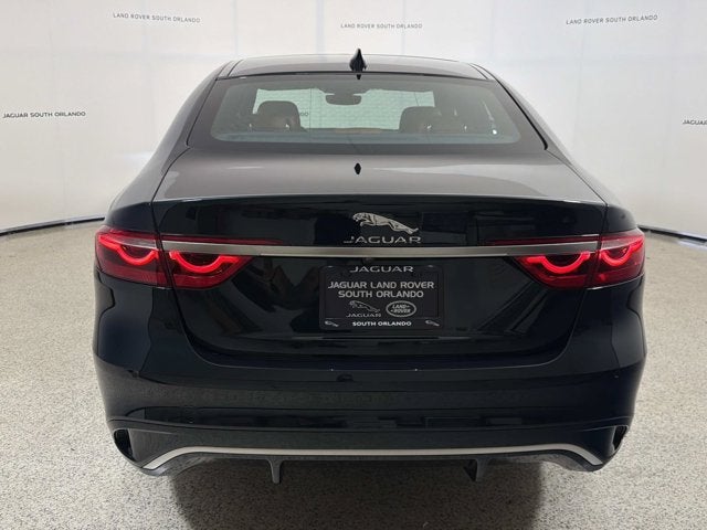 2024 Jaguar XF R-Dynamic SE