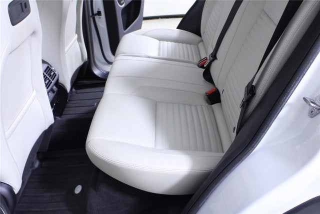 2025 Land Rover Discovery Sport S