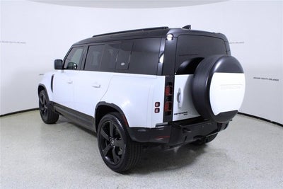 2023 Land Rover Defender X-Dynamic SE