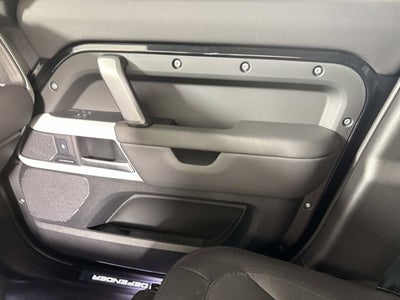 2024 Land Rover Defender X-Dynamic SE