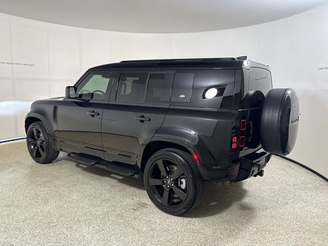 2024 Land Rover Defender X-Dynamic SE