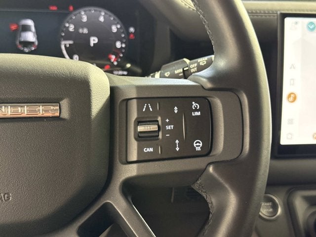 2025 Land Rover Defender X-Dynamic SE
