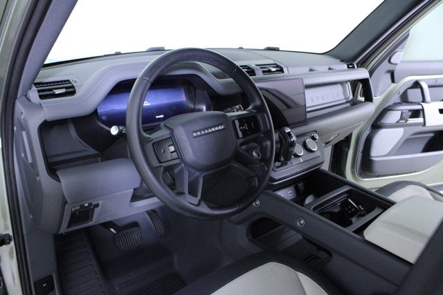 2023 Land Rover Defender X-Dynamic SE