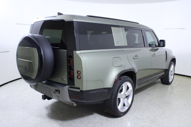 2023 Land Rover Defender X-Dynamic SE