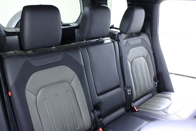 2021 Land Rover Defender X-Dynamic HSE