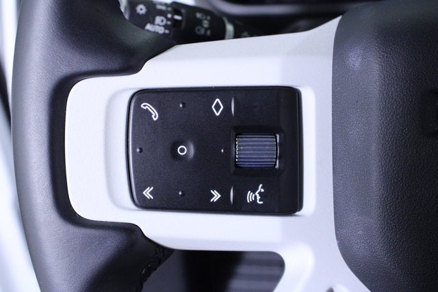 2025 Land Rover Defender S