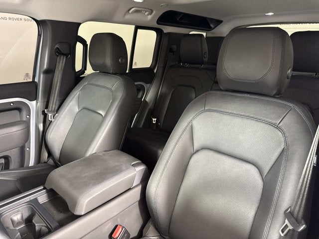 2024 Land Rover Defender S