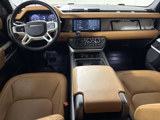 2023 Land Rover Defender SE