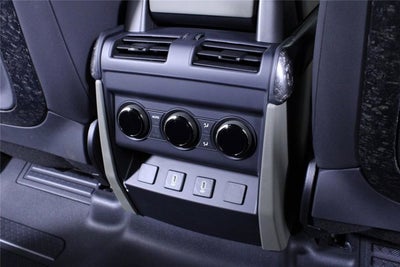 2026 Land Rover Defender OCTA