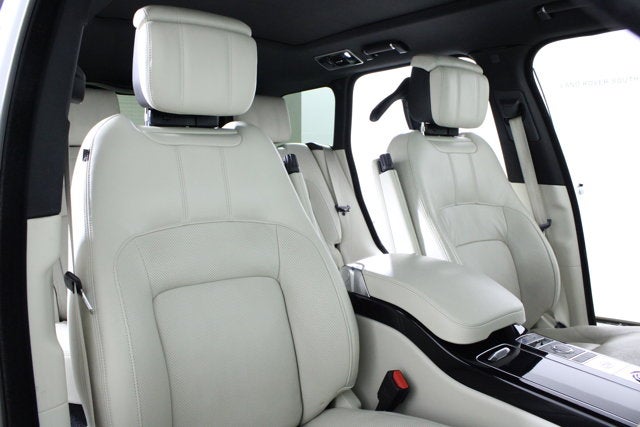 2020 Land Rover Range Rover P525 HSE