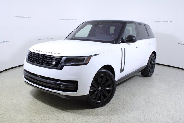 2023 Land Rover Range Rover SE