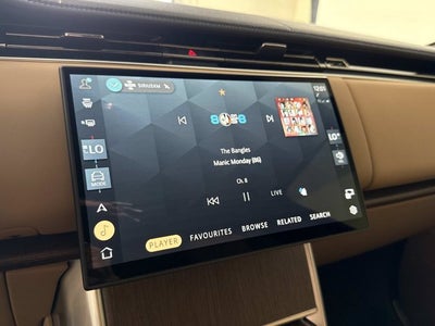 2025 Land Rover Range Rover SE