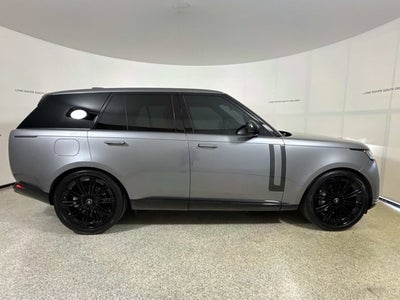 2024 Land Rover Range Rover SE