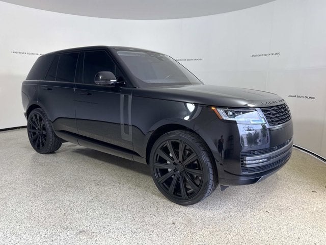2023 Land Rover Range Rover SE