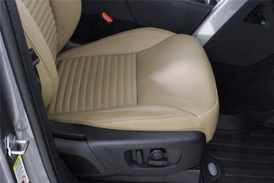 2025 Land Rover Discovery Dynamic SE