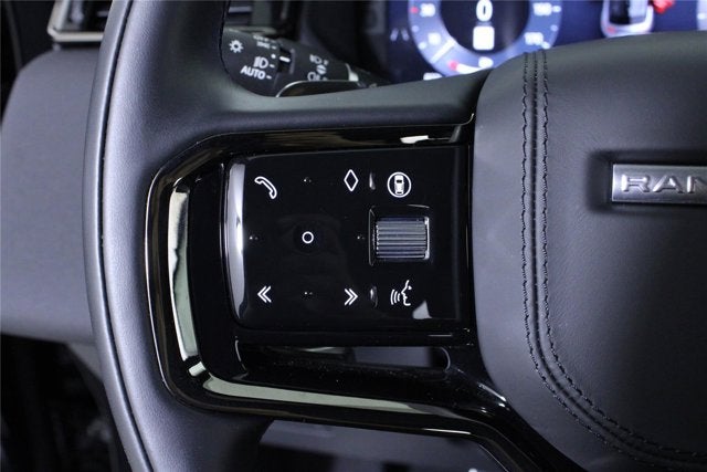 2026 Land Rover Range Rover Velar Dynamic SE
