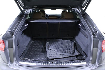 2019 Audi Q8 Premium