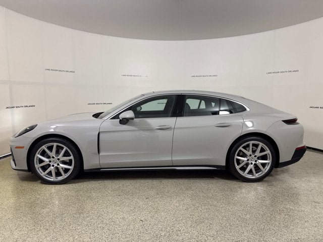 2025 Porsche Panamera Base