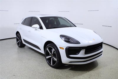 2022 Porsche Macan Base