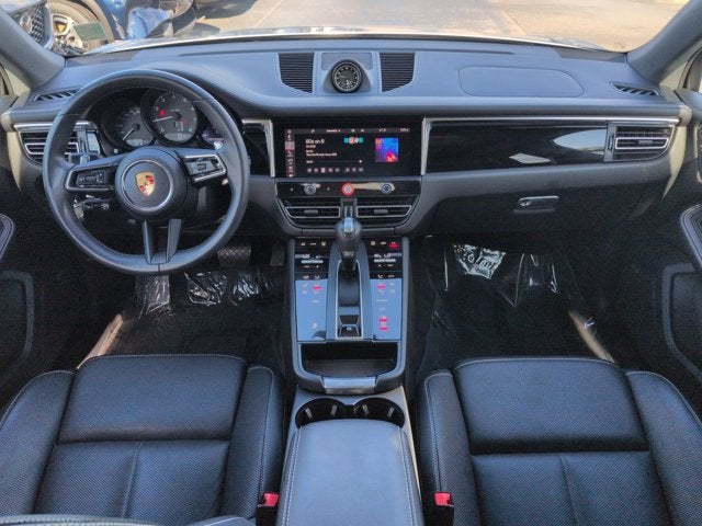 2024 Porsche Macan T